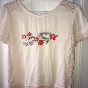 Women’s Free People embroidered floral shirt